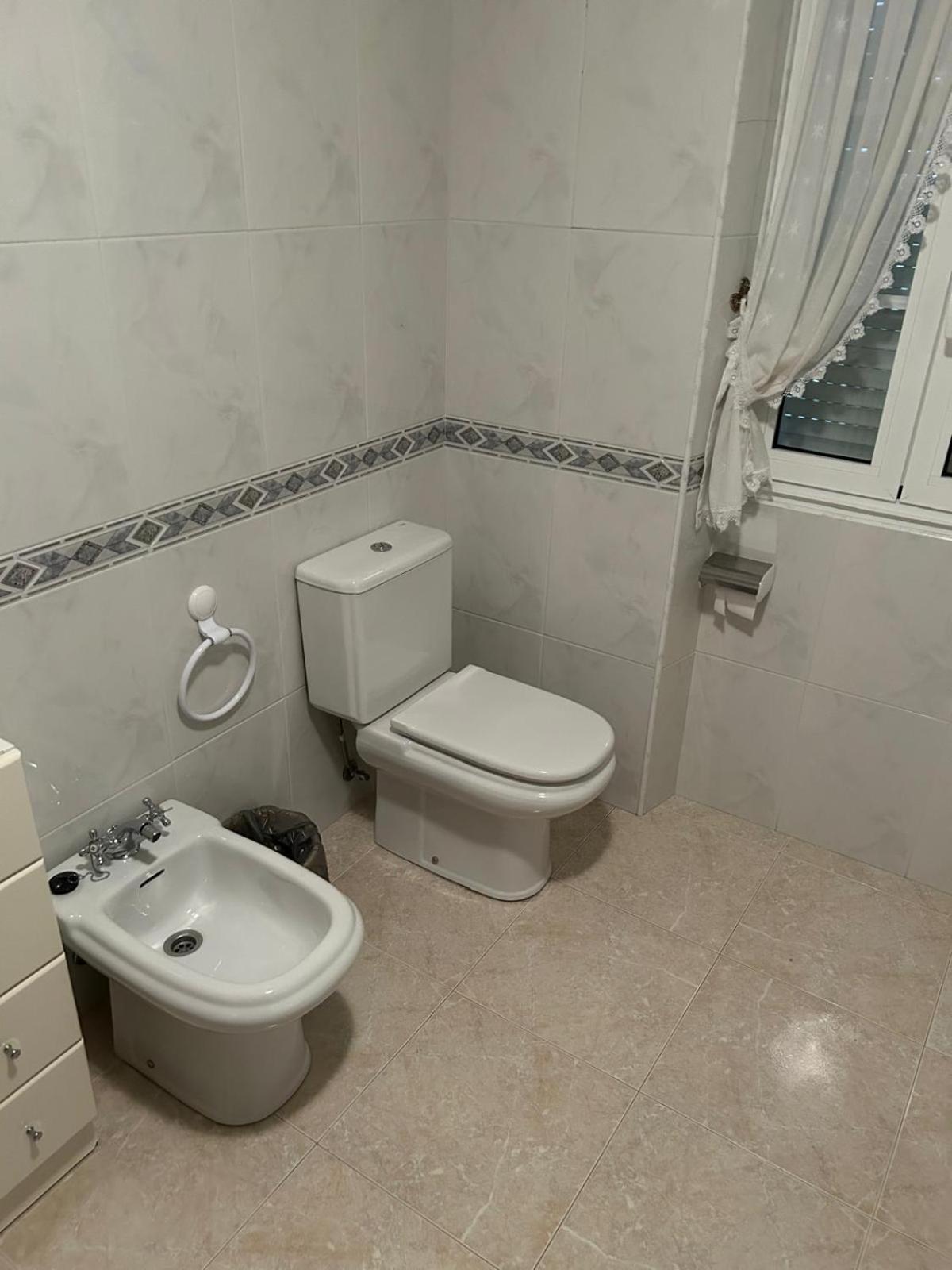 House - 6 Bedrooms With Pool - 0126 A Estrada Buitenkant foto